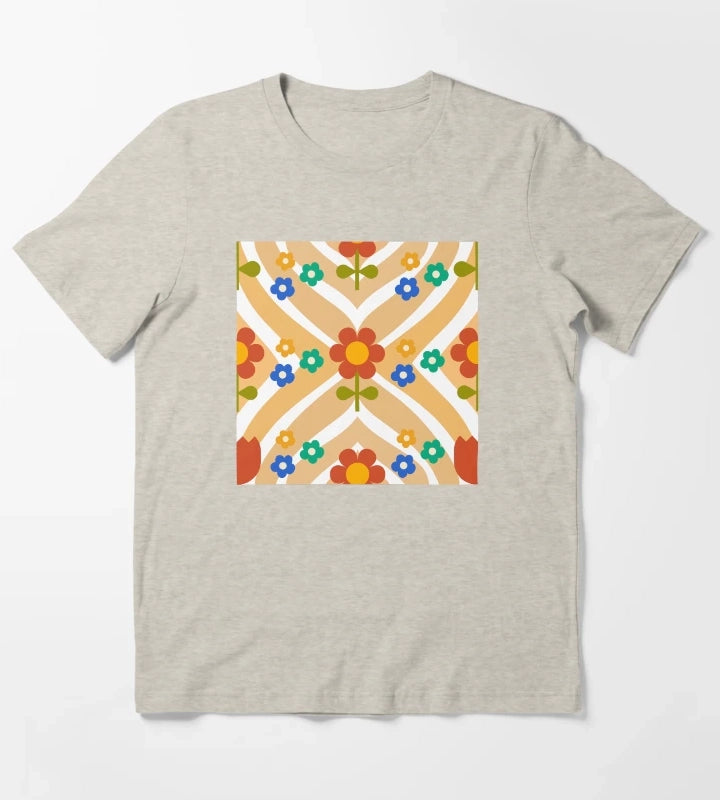 70s Groovy Flower with wavy Pattern T-Shirt Cream