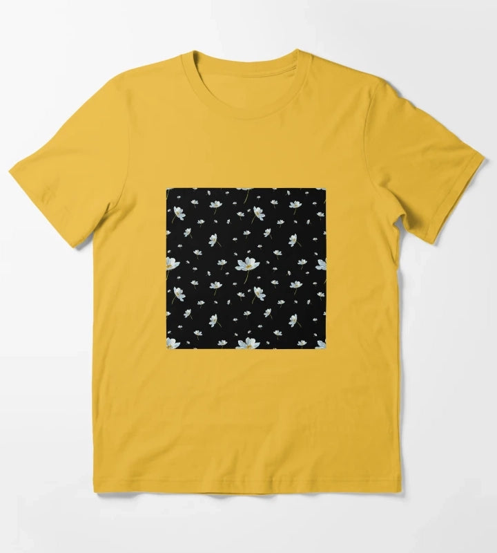 Camomile daisy pattern a watercolor pattern black T-Shirt Yellow
