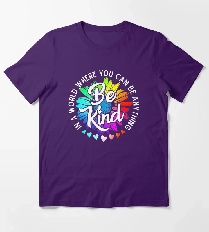 Choose Kindness In a world where you can be anything be kind cute daisy flower rainbow petals T-Shirt Purple