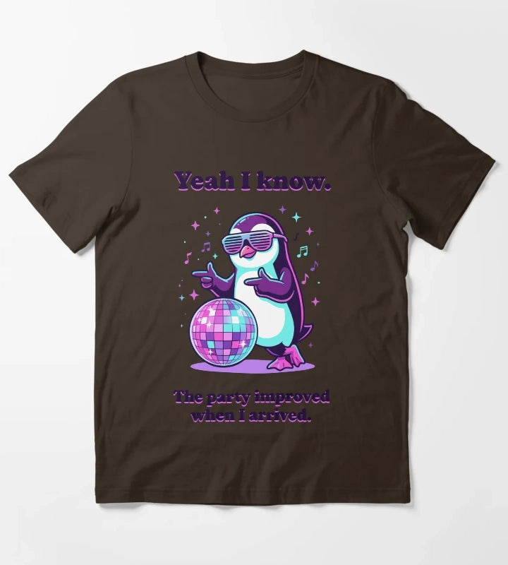 Cool retro party penguin with disco ball T-Shirt Brown