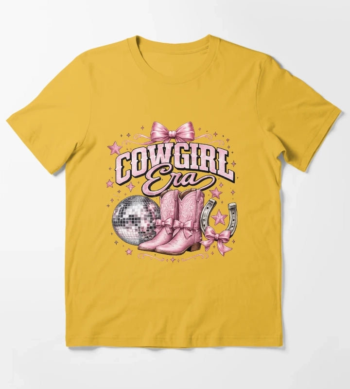 Cowgirl glam with pink sparkle T-Shirt Yellow