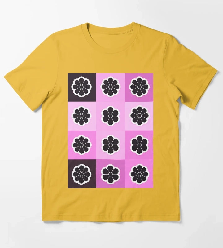 Daisies on pink T-Shirt Yellow