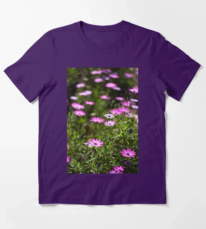 Daisy Cape Garden Display T-Shirt Purple