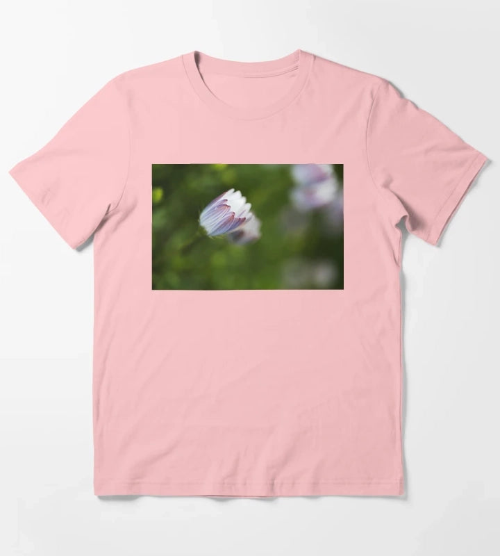 Daisy Cape Unfolding Dreams T-Shirt Dark Grey