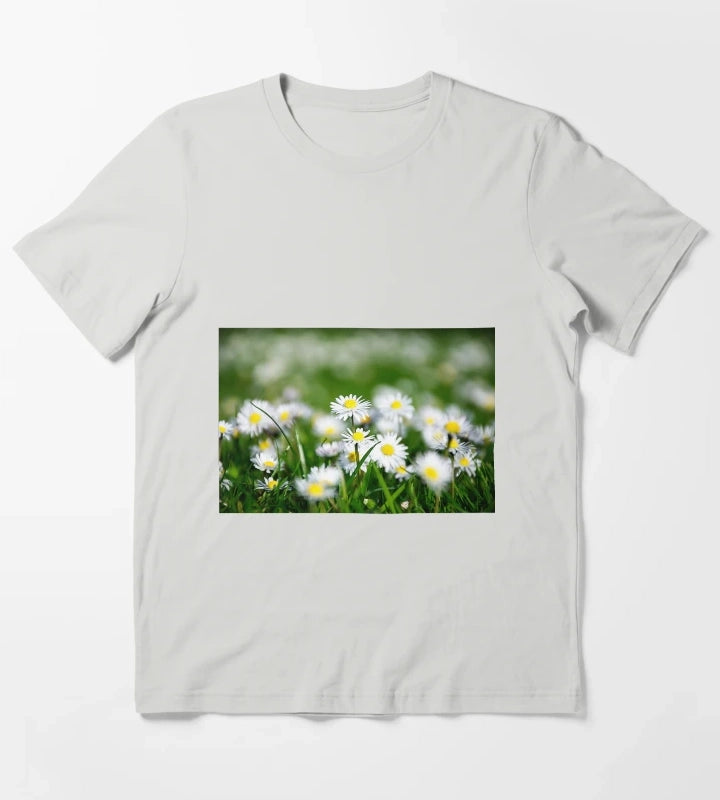 Daisy land art work T-Shirt Light Grey