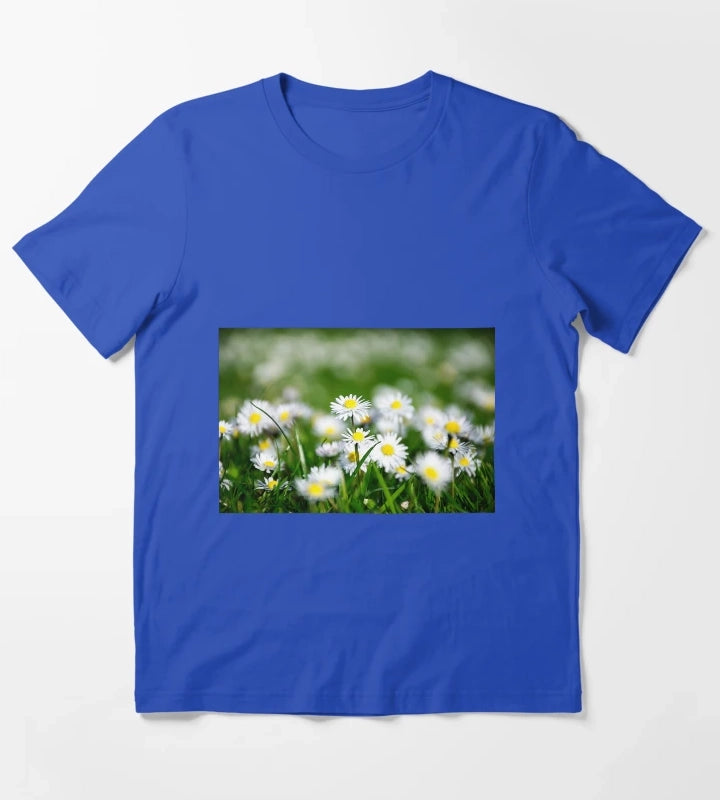 Daisy land art work T-Shirt Blue