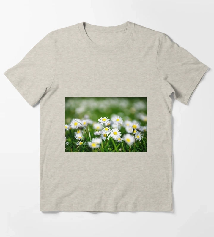 Daisy land art work T-Shirt Cream