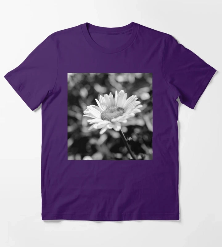 Elegant Daisy Flower In Black And White T-Shirt Purple