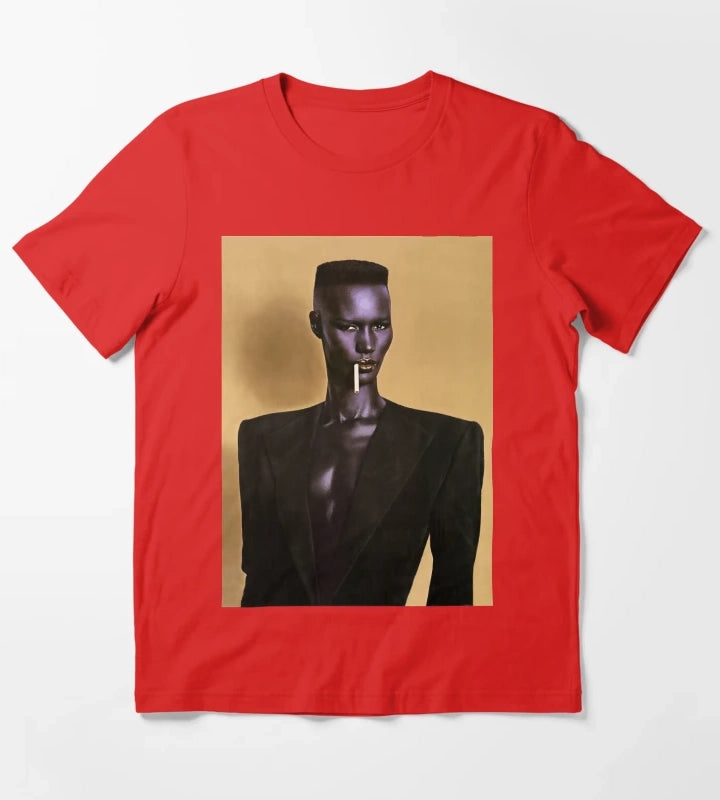 Grace Jones chanteuse extraordinaire T-Shirt Red