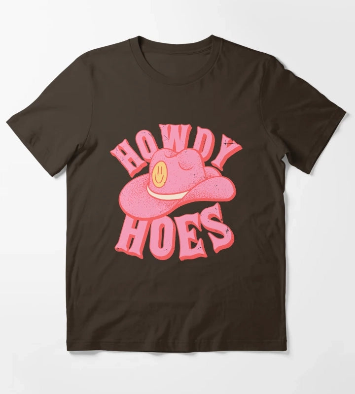 Howdy Hoes Pink Cowboy Cowgirl Rodeo Hat Preppy Aesthetic MEME HOWDY YALL Black Background T-Shirt Brown