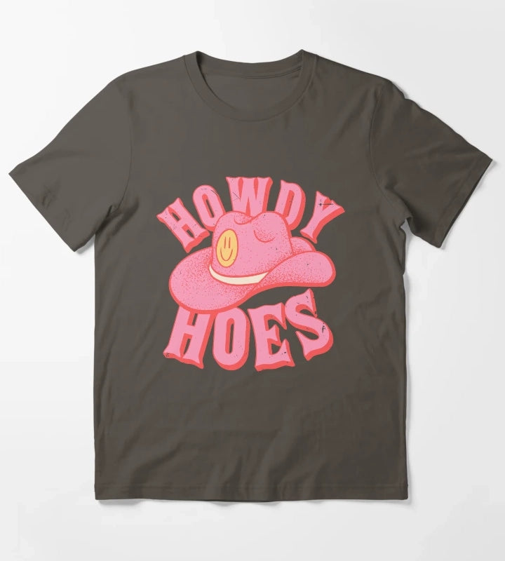 Howdy Hoes Pink Cowboy Cowgirl Rodeo Hat Preppy Aesthetic MEME HOWDY YALL Black Background T-Shirt Dark Grey
