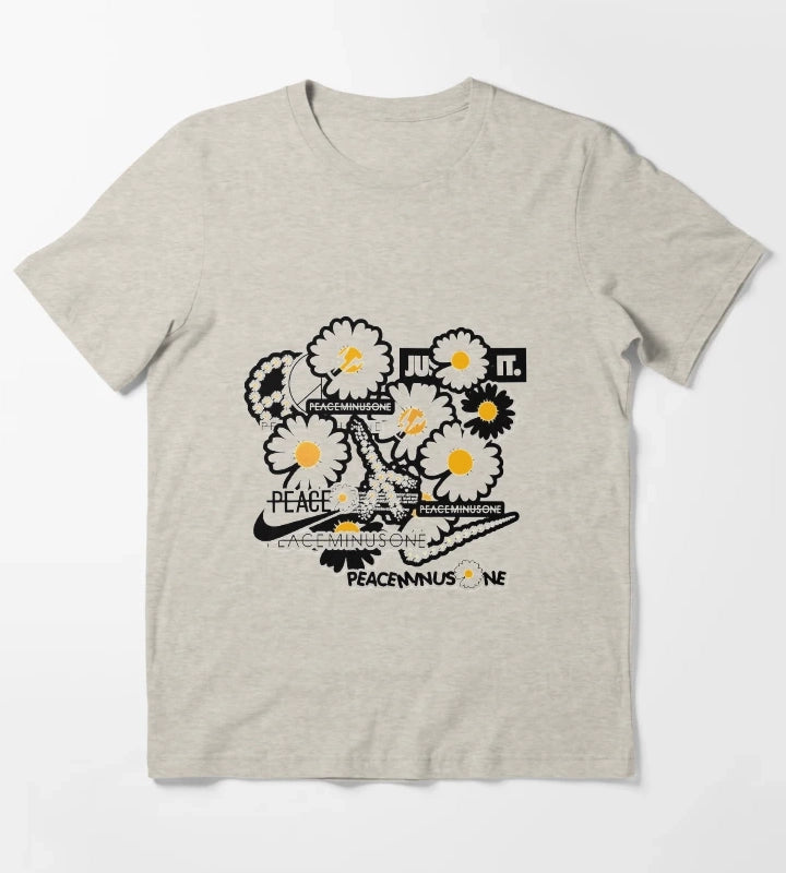 KPOP GDRAGON PEACEMINUSONE DAISY Classic T-Shirt Cream
