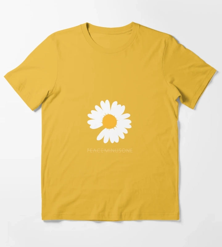 KPOP GDRAGON PEACEMINUSONE DAISY Classic TShirt T-Shirt Yellow