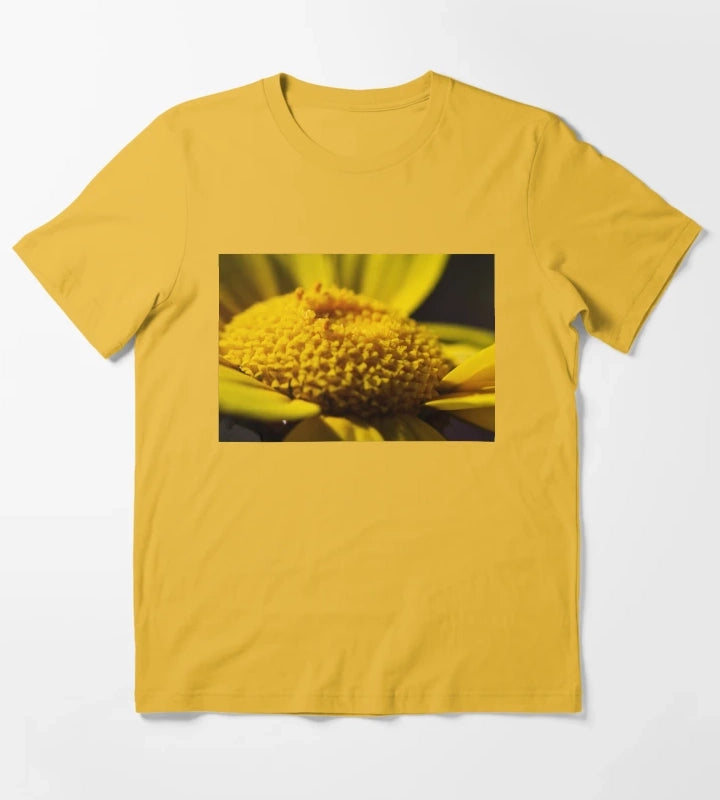 Macro CloseUp Of Yellow Daisy Flower Center With Petals And Pollen Texture T-Shirt Yellow