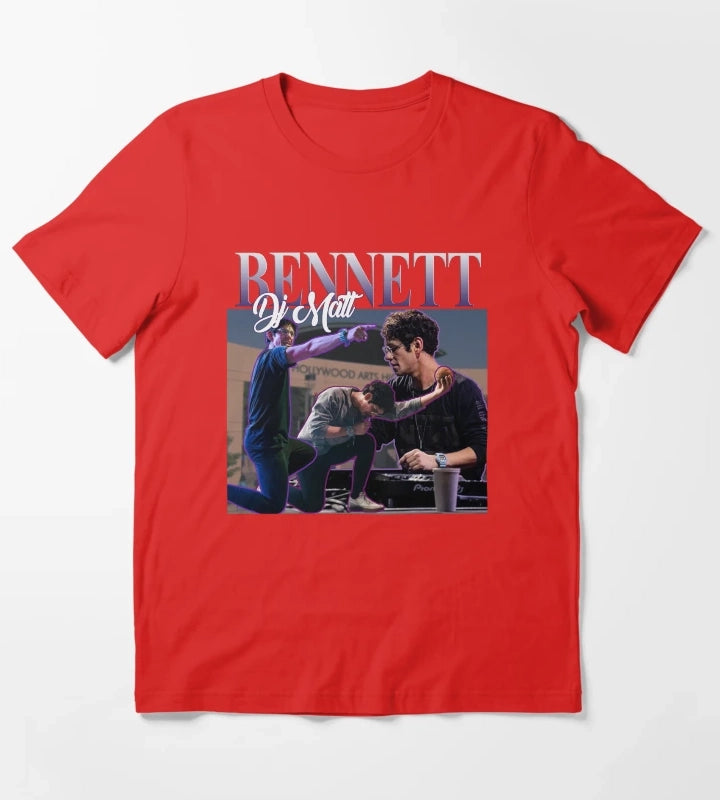 Matt Bennett Retro Homage Design T-Shirt Red