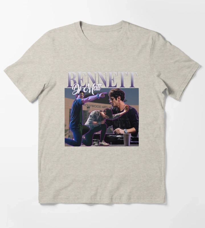 Matt Bennett Retro Homage Design T-Shirt Cream