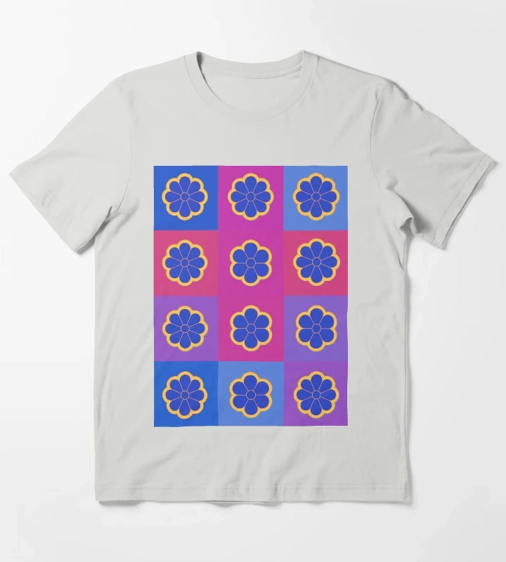 Neon Daisies on pink T-Shirt Light Grey