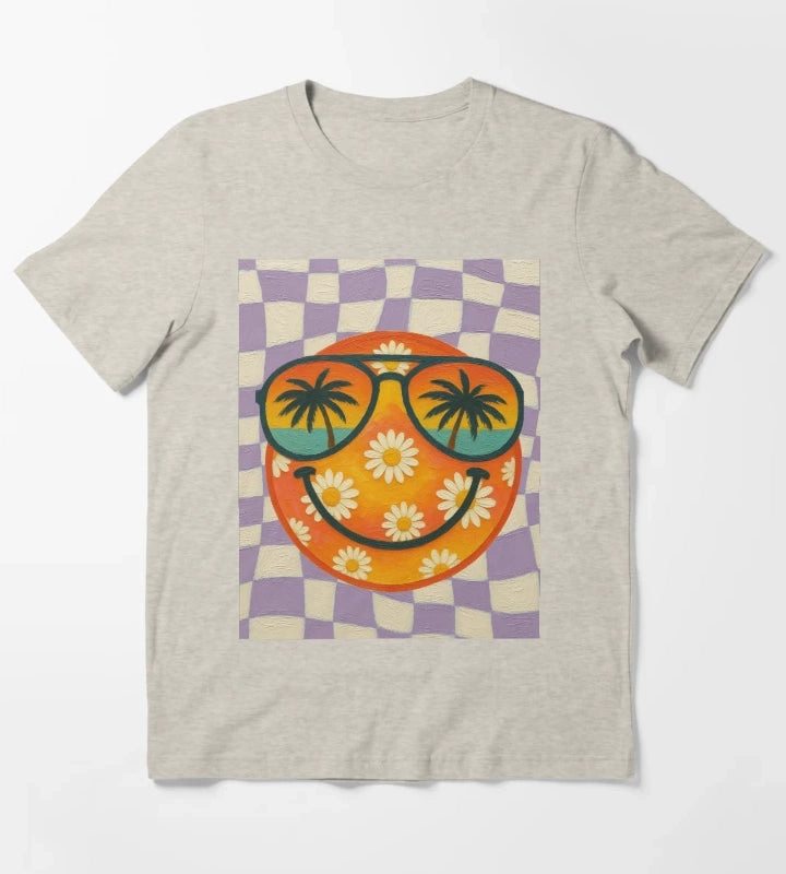 Painted Retro Smiley Daisy Beach Vibes Artwork T-Shirt Cream