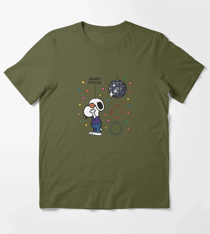 Retro Disco Occasionally Kiss All The Time Graphic Cute Snoopy Inspired Concert Top for Music Fans T-Shirt Olive Green
