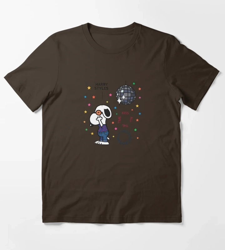 Retro Disco Occasionally Kiss All The Time Graphic Cute Snoopy Inspired Concert Top for Music Fans T-Shirt Brown
