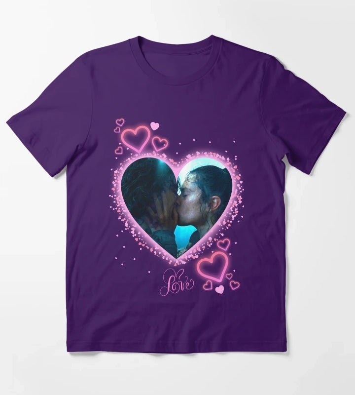 Reylo Kiss Pink Theme T-Shirt Purple