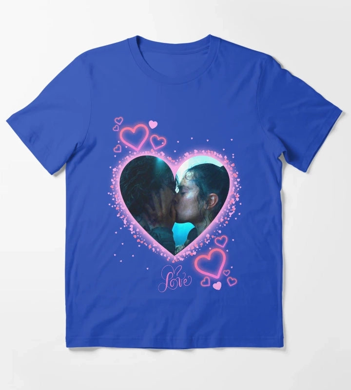 Reylo Kiss Pink Theme T-Shirt Blue
