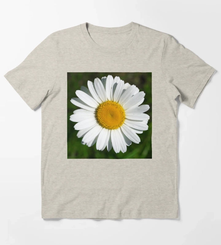 Single White Daisy Flower Elegant Art Photo T-Shirt Cream