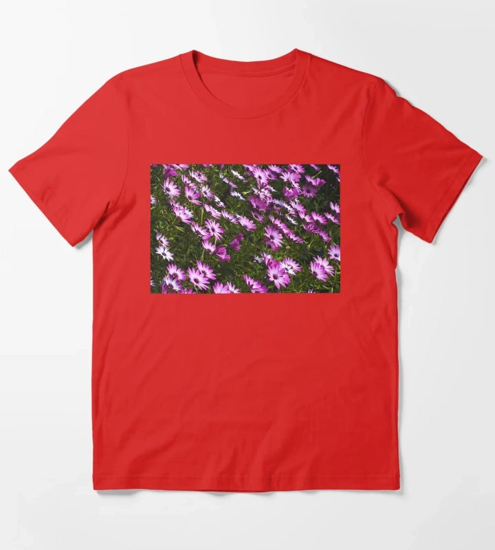 Standing In Beautiful Daisies T-Shirt Red