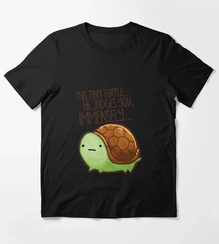 This turtle he judges you T-Shirt