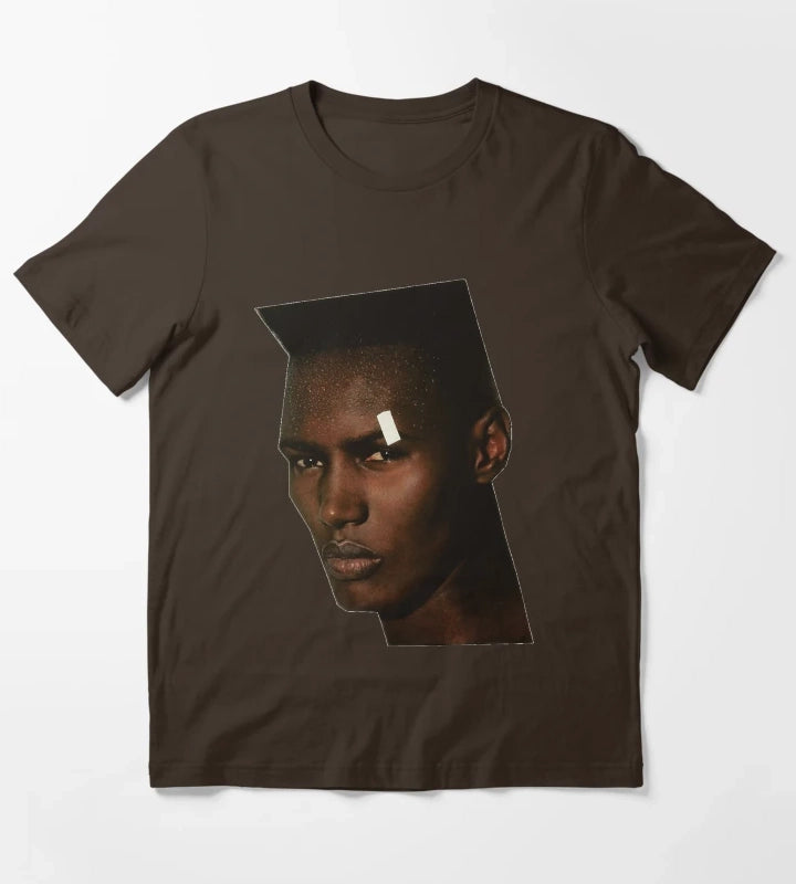 grace jones living my life T-Shirt Brown